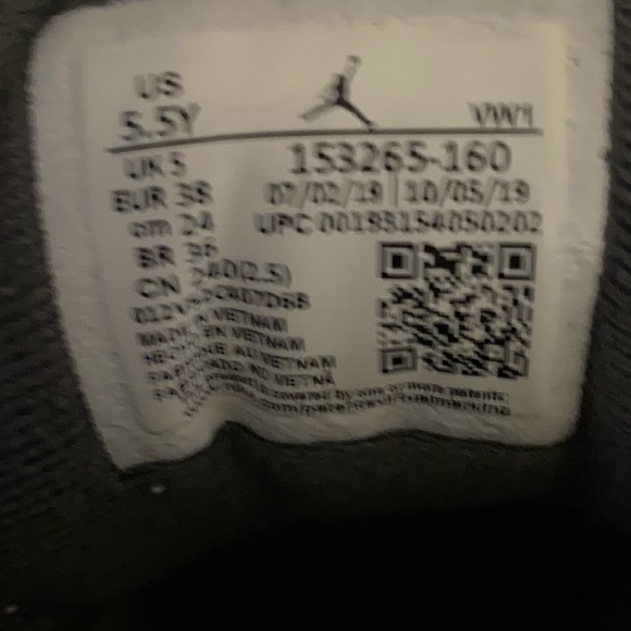 ❤️SOLD❤️AIR JORDAN RETRO 12 👻👻 - Picture 5 of 5